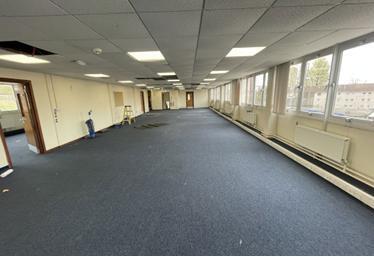 1460 Maryhill Rd, Glasgow à louer - Photo de l’immeuble – Image 2 sur 3
