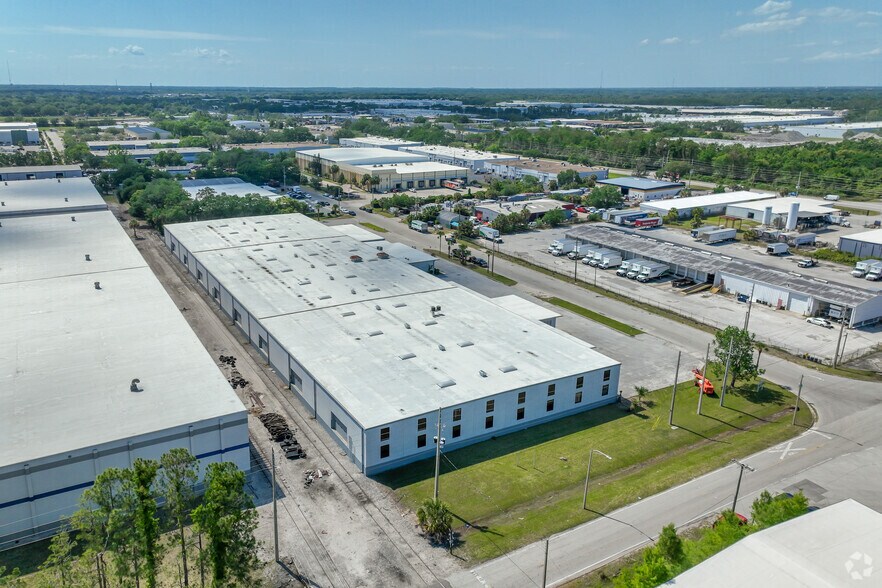 3750 Bengert St, Orlando, FL à louer - Aérien – Image 3 sur 11