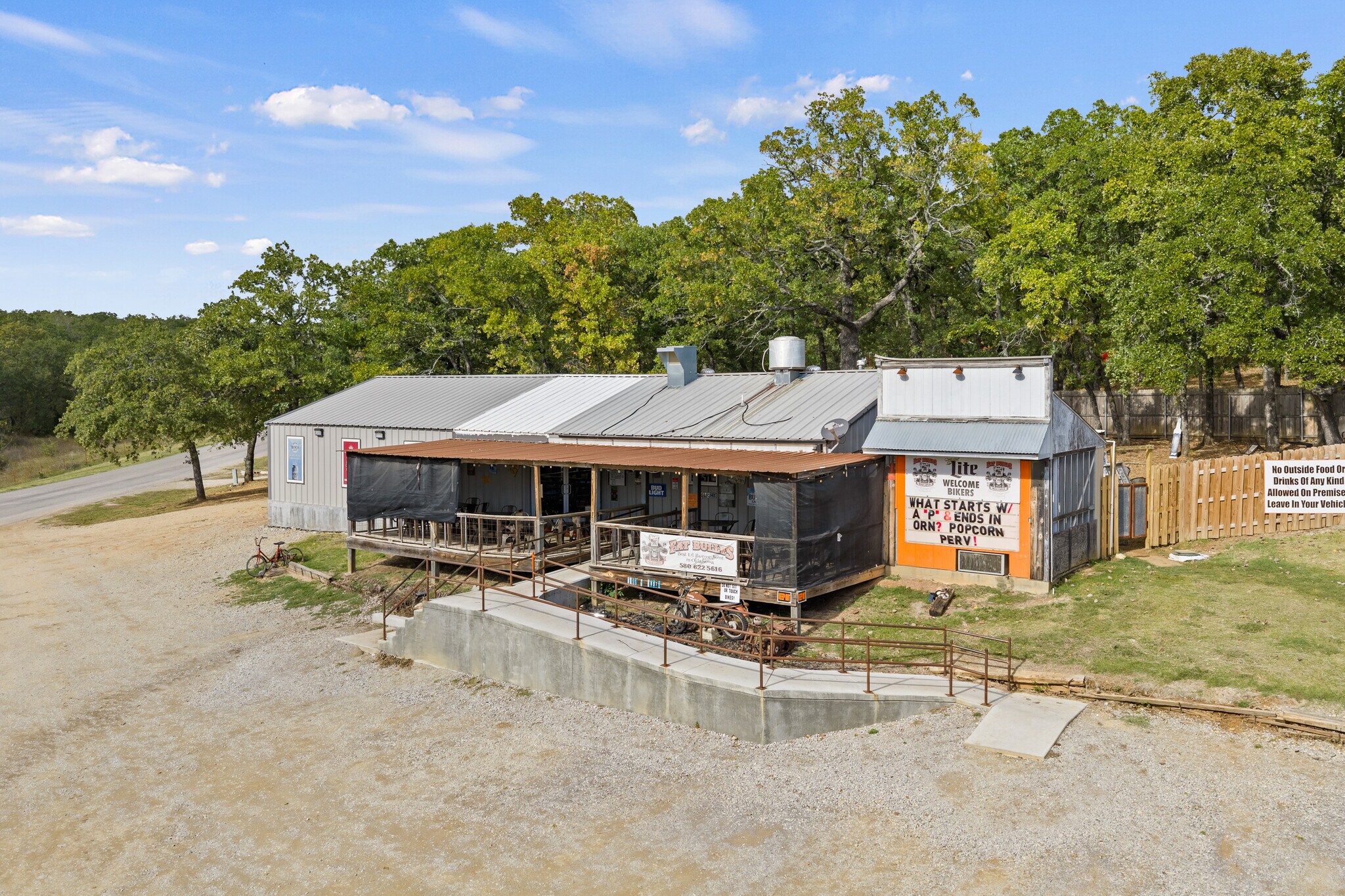 3133 Chickasaw Trl, Sulphur, OK à vendre Photo principale– Image 1 sur 69