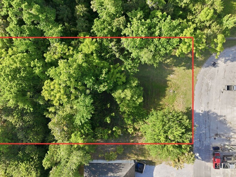 7810 Clark Moody Blvd, Port Richey, FL à vendre - Photo de l’immeuble – Image 2 sur 10