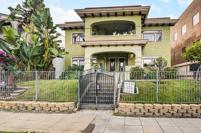 3574 4th Ave, San Diego, CA à vendre Photo de l’immeuble– Image 1 sur 48