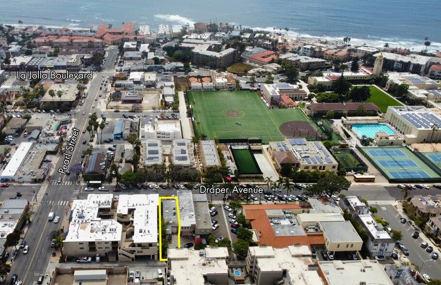 7527 Draper Ave, La Jolla, CA à louer - Photo de l’immeuble – Image 3 sur 9