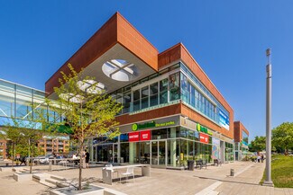 Plus de détails pour 2615-2865 Ave Van Horne, Montréal, QC - Local commercial à louer