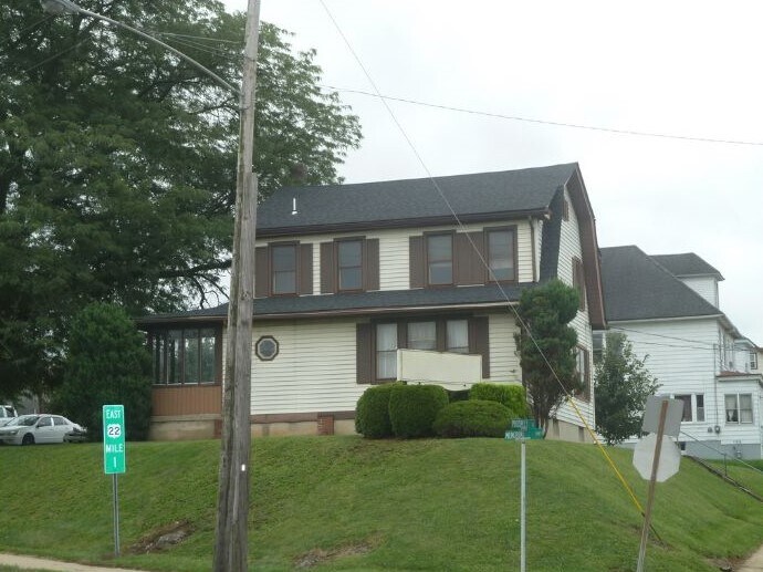 522 Memorial Pky, Phillipsburg, NJ à vendre Photo principale– Image 1 sur 61