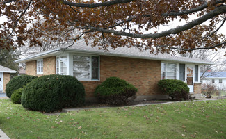Plus de détails pour 287 W IL Route 38, Rochelle, IL - Bureau à vendre