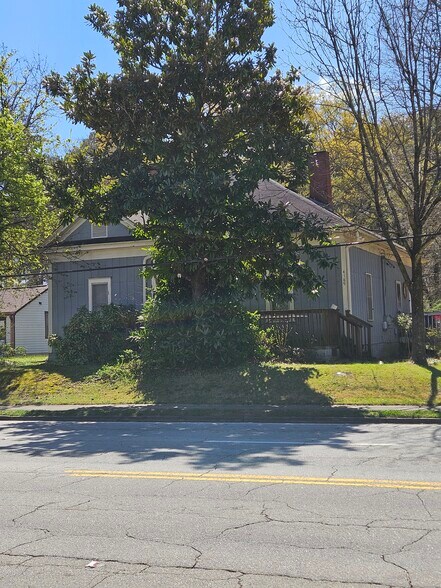 4175 Chamblee Tucker Rd, Doraville, GA à vendre - Photo principale – Image 1 sur 3
