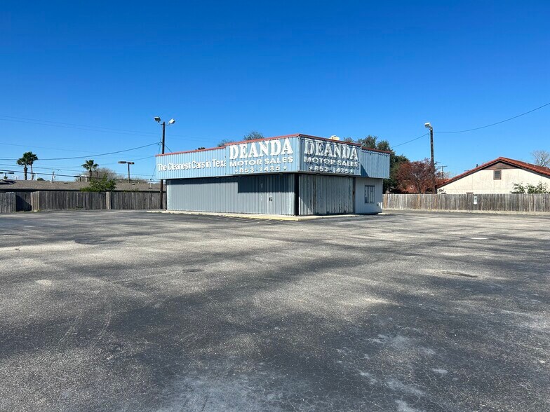 3420 S Padre Island Dr, Corpus Christi, TX à louer - Photo de l’immeuble – Image 3 sur 18