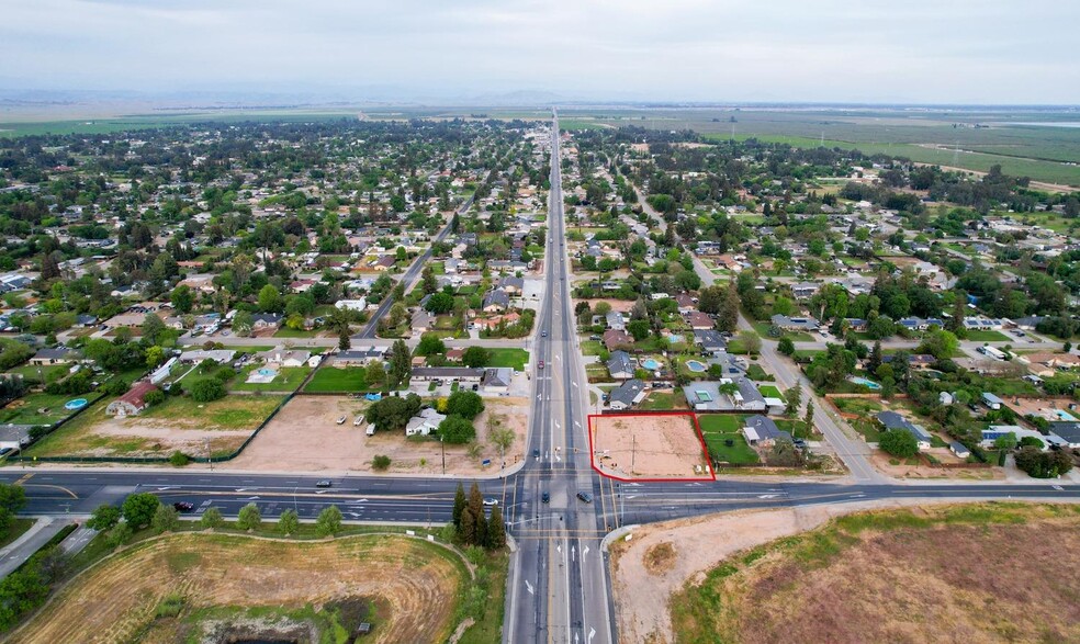 0 Avenue 12, Madera, CA à vendre - Aérien – Image 2 sur 6