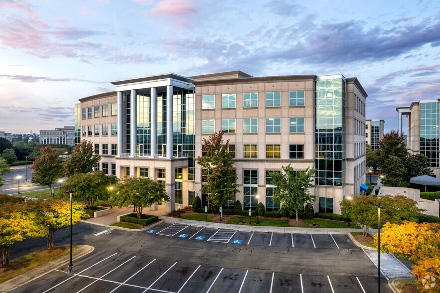 13840 Ballantyne Corporate Pl, Charlotte, NC à louer - Photo de l’immeuble – Image 2 sur 7