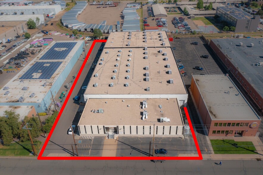 5959 E 39th Ave, Denver, CO à vendre - Photo principale – Image 1 sur 9