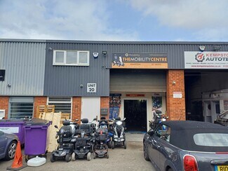 Plus de détails pour 16-26 College St, Kempston - Industriel/Logistique à vendre
