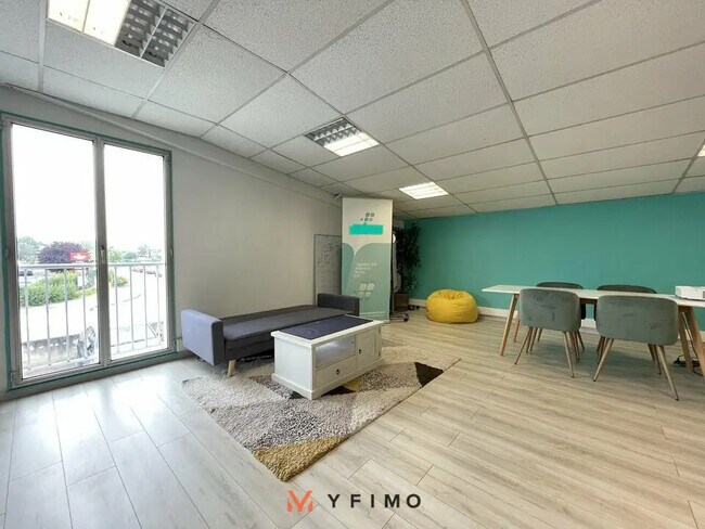Plus de détails pour Bureau à louer