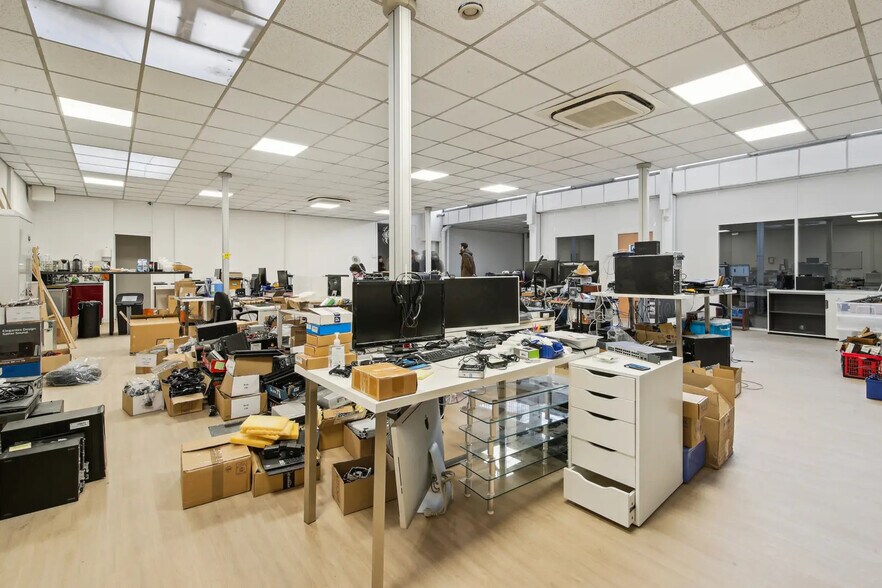 Bureau dans Paris à vendre - Photo de l’immeuble – Image 3 sur 23