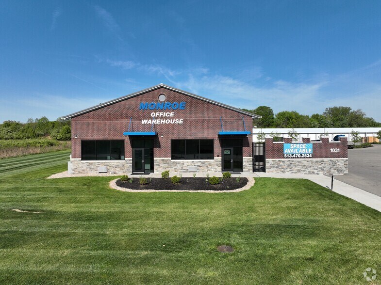 1031 Baker Dr, Monroe, OH à louer - Photo de l’immeuble – Image 3 sur 5