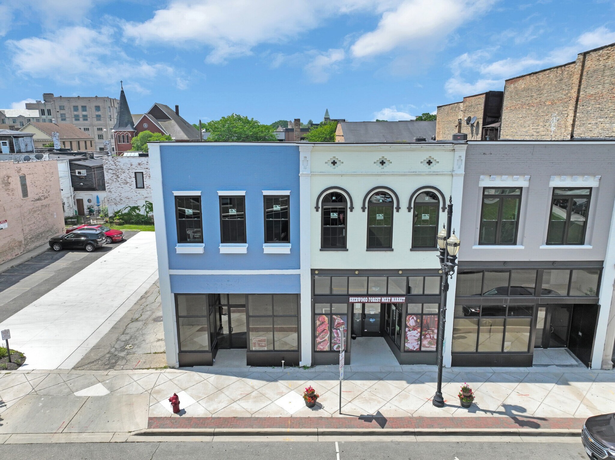 5816 6th Ave, Kenosha, WI à vendre Photo de l’immeuble– Image 1 sur 29