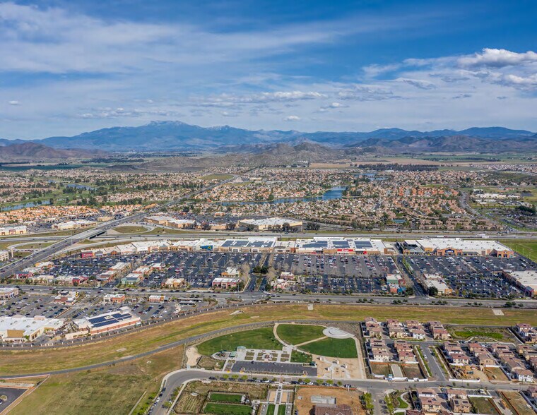 30098-30472 Haun Rd, Menifee, CA à louer - Aérien – Image 3 sur 3