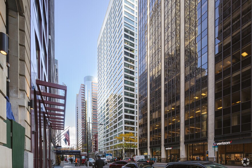 88 Pine St, New York, NY à louer - Photo de l’immeuble – Image 2 sur 4