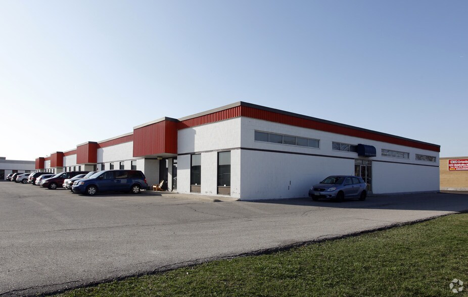 600 Orwell St, Mississauga, ON à louer - Photo principale – Image 1 sur 2