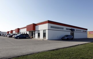 Plus de détails pour 600 Orwell St, Mississauga, ON - Local d'activités à louer