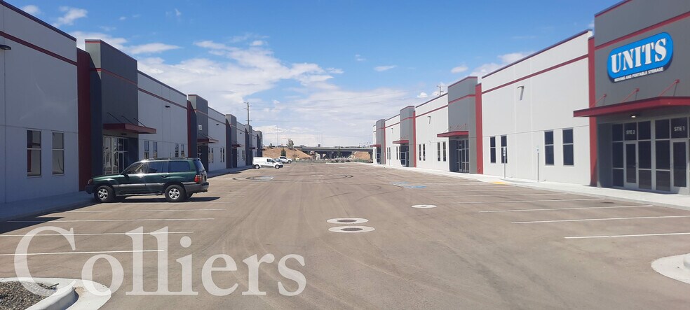 1410 W Karcher Rd, Nampa, ID à louer - Photo de l’immeuble – Image 3 sur 12