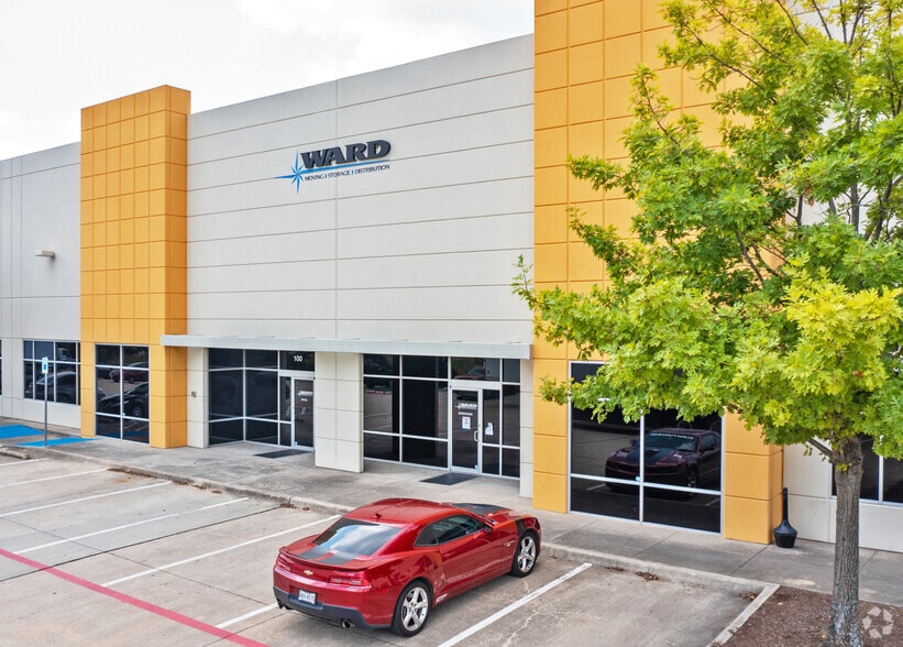 2251 Picadilly Dr, Austin, TX à louer - Photo de l’immeuble – Image 3 sur 7
