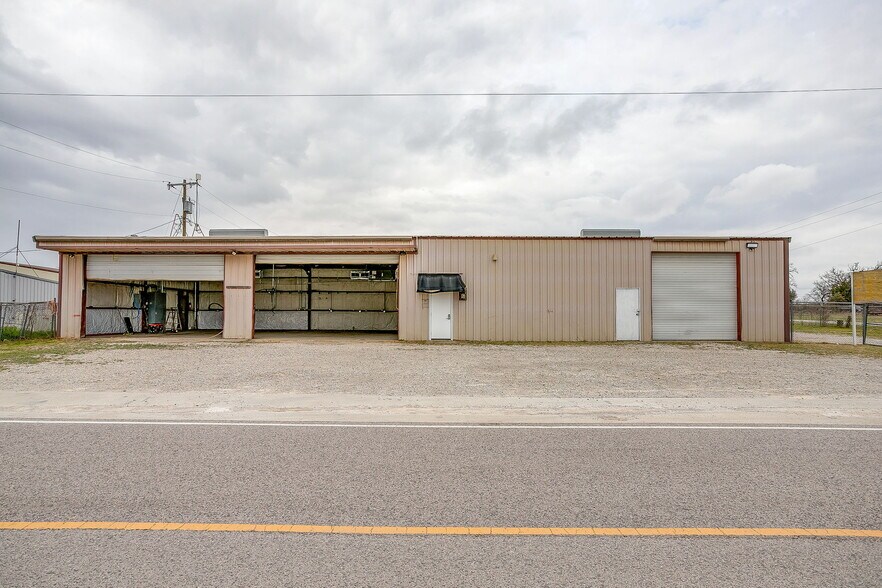1814 Barnett Dr, Weatherford, TX à louer - Photo de l’immeuble – Image 3 sur 27