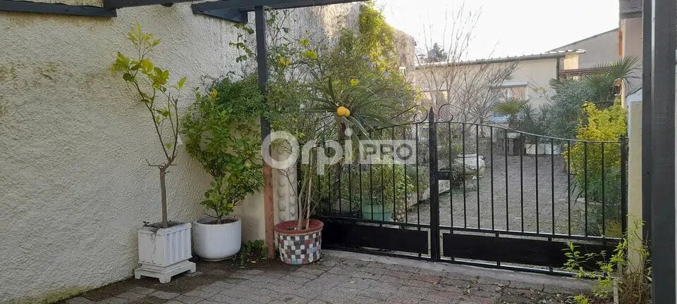 Industriel/Logistique dans Morlaàs à vendre - Photo de l’immeuble – Image 3 sur 4