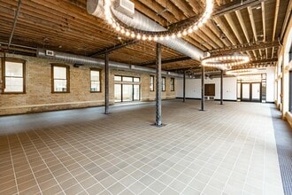 212 N Alamo St, San Antonio, TX à louer Photo intérieure– Image 2 sur 5