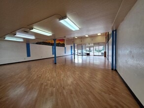 22634 Foothill Blvd, Hayward, CA à louer Photo intérieure– Image 2 sur 4