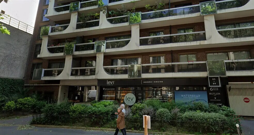 Local commercial dans Paris à louer - Photo de l’immeuble – Image 2 sur 9
