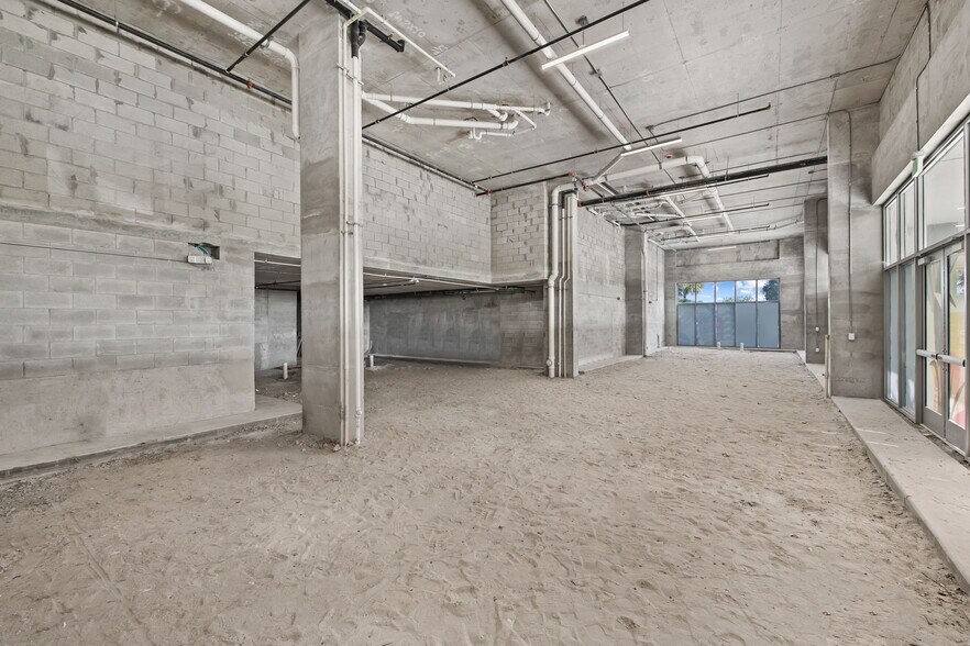 200 NE 1st Ave, Pompano Beach, FL à louer - Photo de l’immeuble – Image 3 sur 14