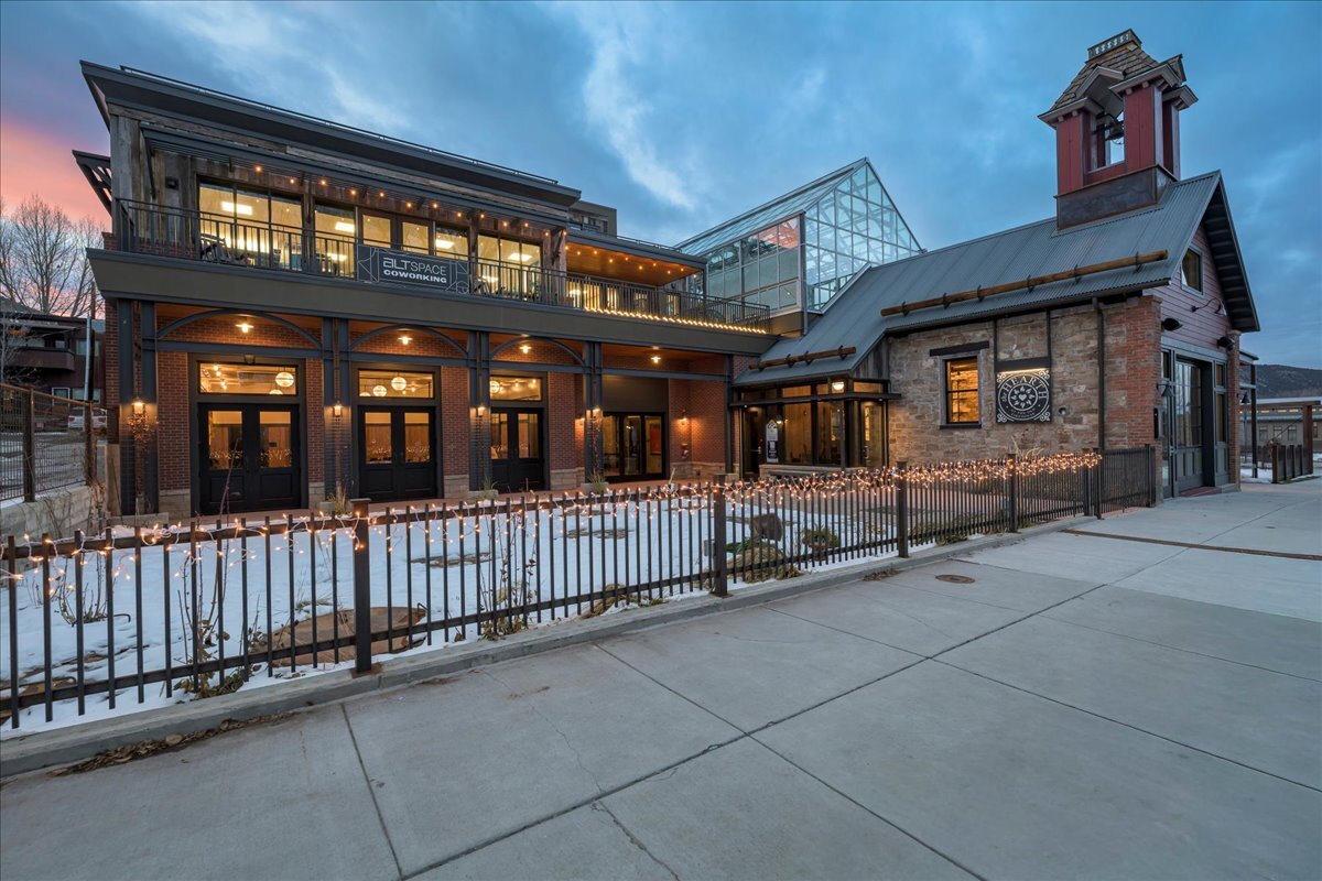 185 N Lena St, Ridgway, CO à vendre Photo principale– Image 1 sur 46