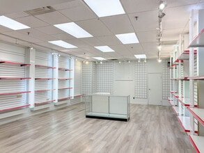 5657 Spring Garden Rd, Halifax, NS à louer Photo intérieure– Image 1 sur 3