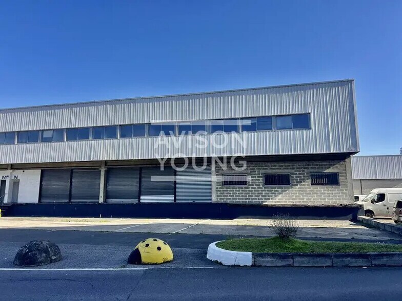Industriel/Logistique dans Aulnay-sous-Bois à louer - Photo de l’immeuble – Image 2 sur 12
