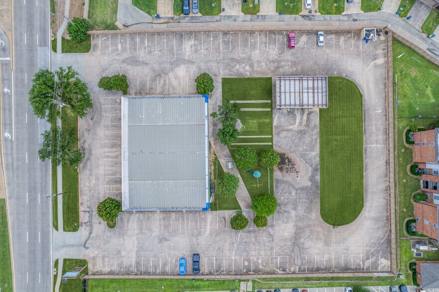 2345 E State Highway 121, Lewisville, TX à vendre - Photo de l’immeuble – Image 2 sur 25