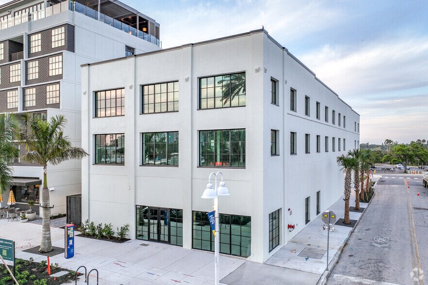 1246 Central Ave, Saint Petersburg, FL à vendre - Photo de l’immeuble – Image 2 sur 11