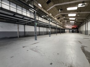 Industriel/Logistique dans L'Hospitalet de Llobregat, Barcelona à louer Photo intérieure– Image 1 sur 6