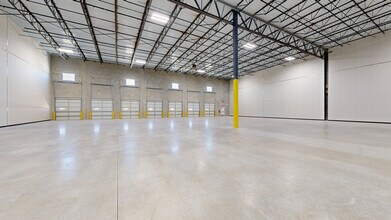 500 Wonder World Dr, San Marcos, TX à louer Numérisation 3D Matterport– Image 1 sur 12