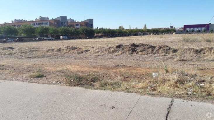 Terrain dans Azuqueca de Henares, Guadalajara à vendre - Photo de l’immeuble – Image 2 sur 5