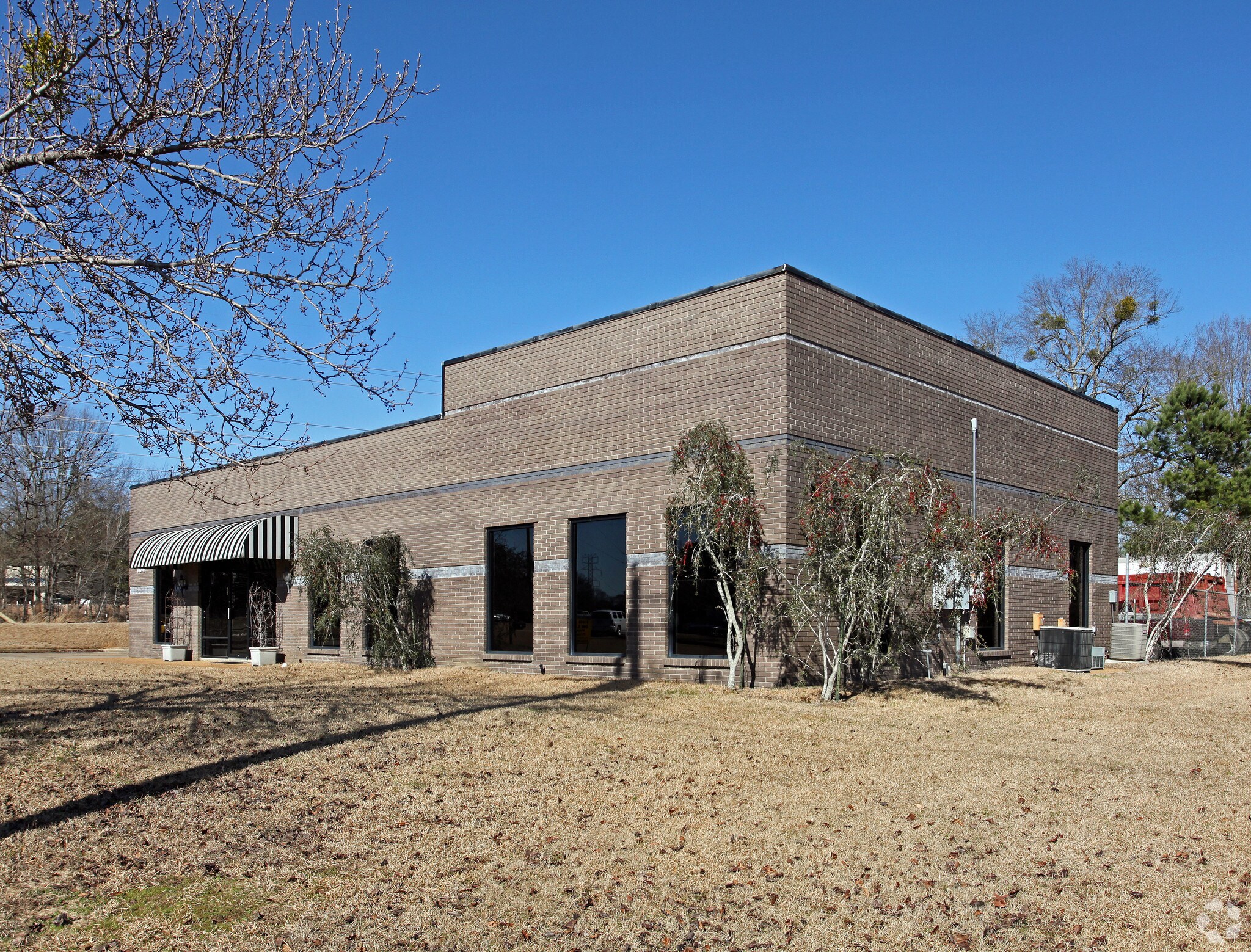 104 E Marketridge Dr, Ridgeland, MS à louer Photo principale– Image 1 sur 5