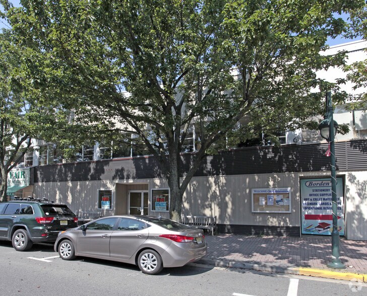 601 Arnold Ave, Point Pleasant Beach, NJ à louer - Photo principale – Image 2 sur 8