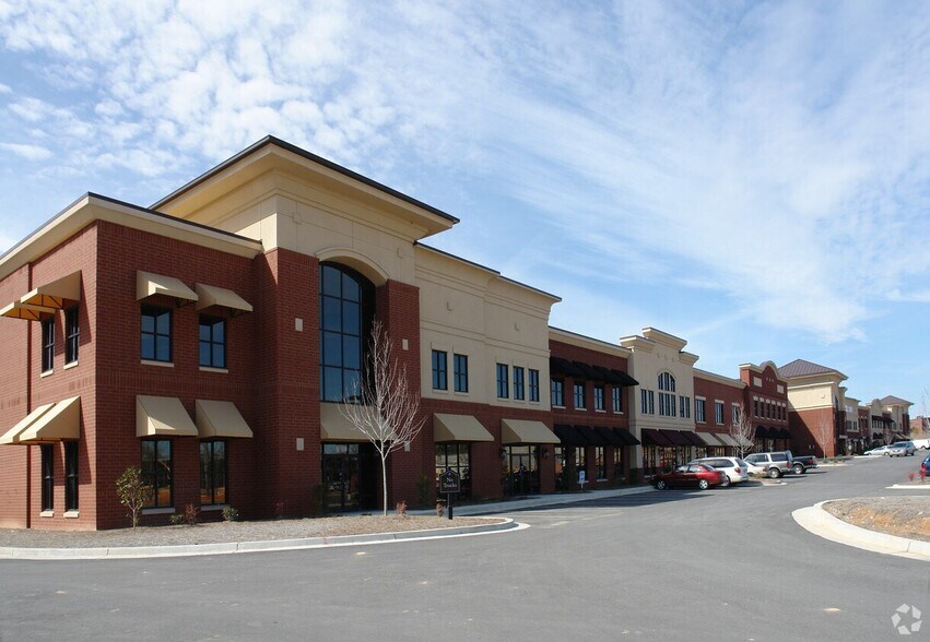 2730 N Berkeley Lake Rd NW, Duluth, GA à vendre - Photo de l’immeuble – Image 3 sur 6