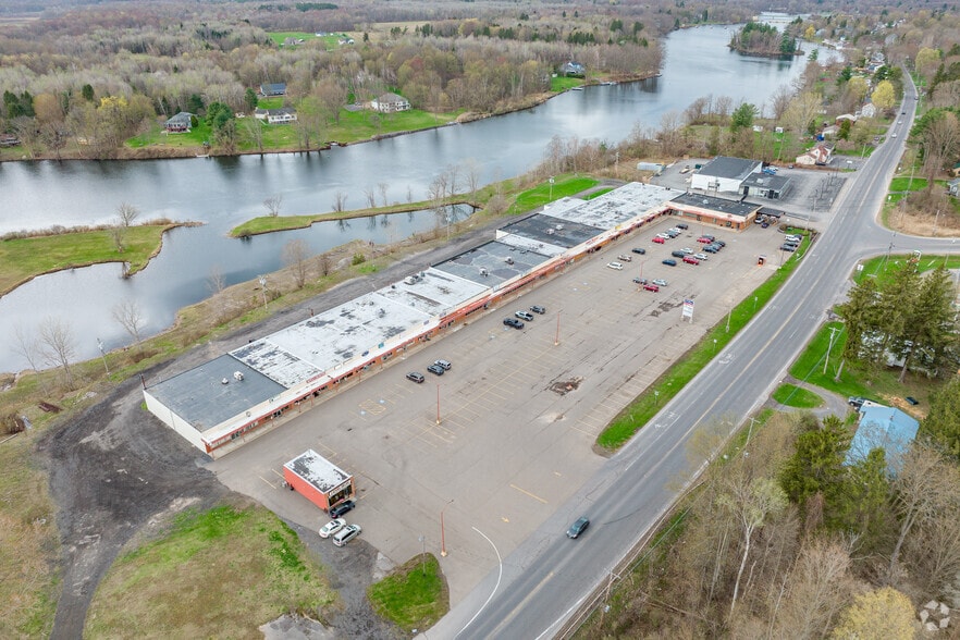 219 County Route 57, Phoenix, NY à vendre - Aérien – Image 3 sur 4