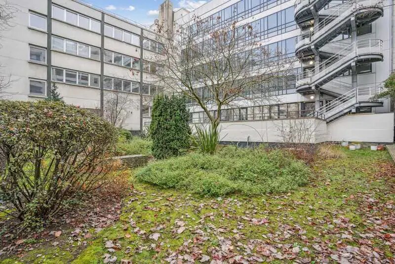 Bureau dans Levallois-Perret à louer - Photo de l’immeuble – Image 3 sur 9