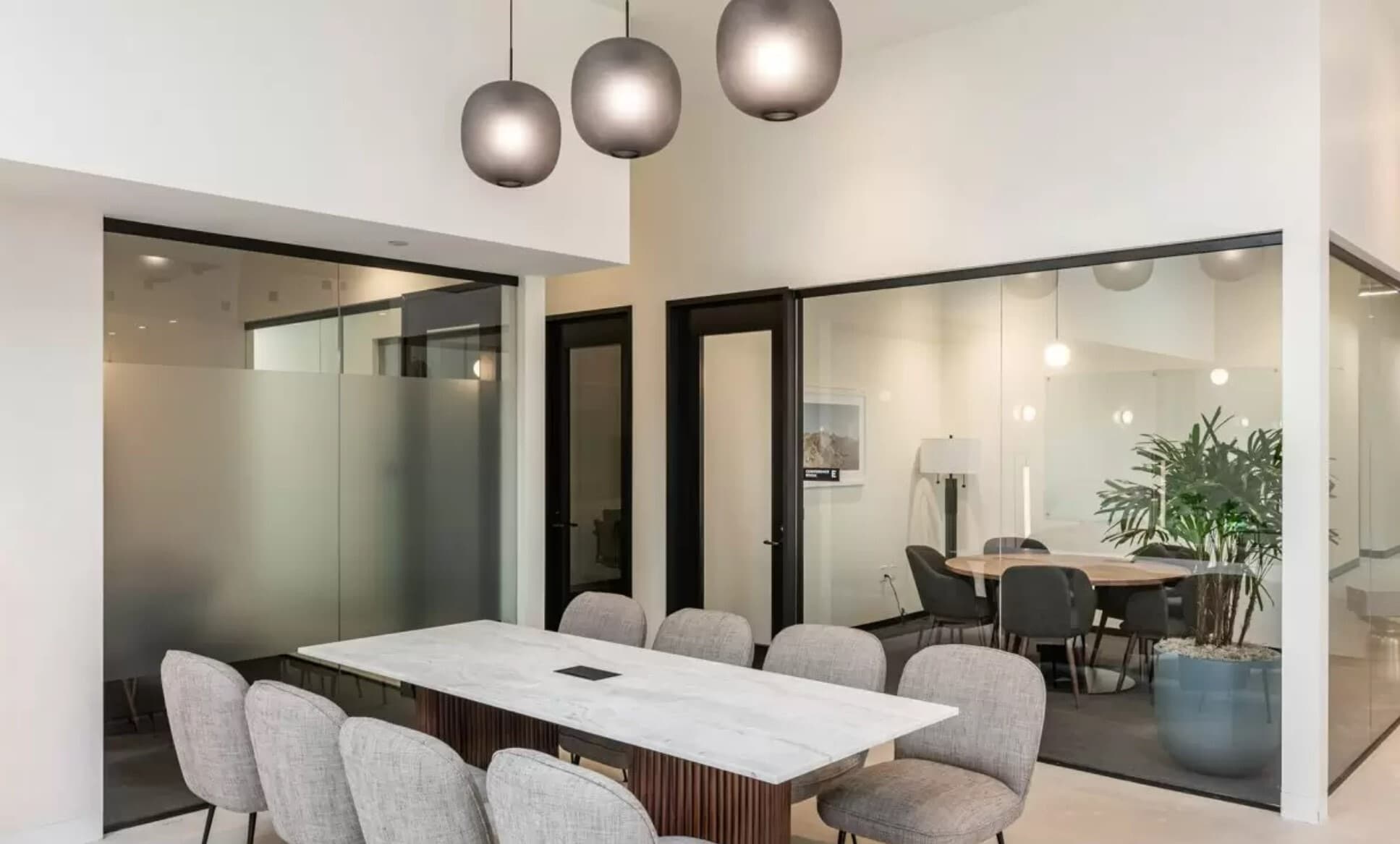 21 Miller Alley, Pasadena, CA à louer Photo principale– Image 1 sur 10