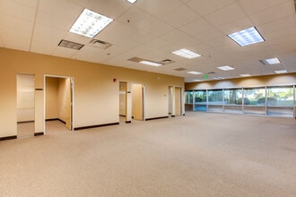 373 Inverness Pkwy, Englewood, CO à louer Photo intérieure– Image 2 sur 38