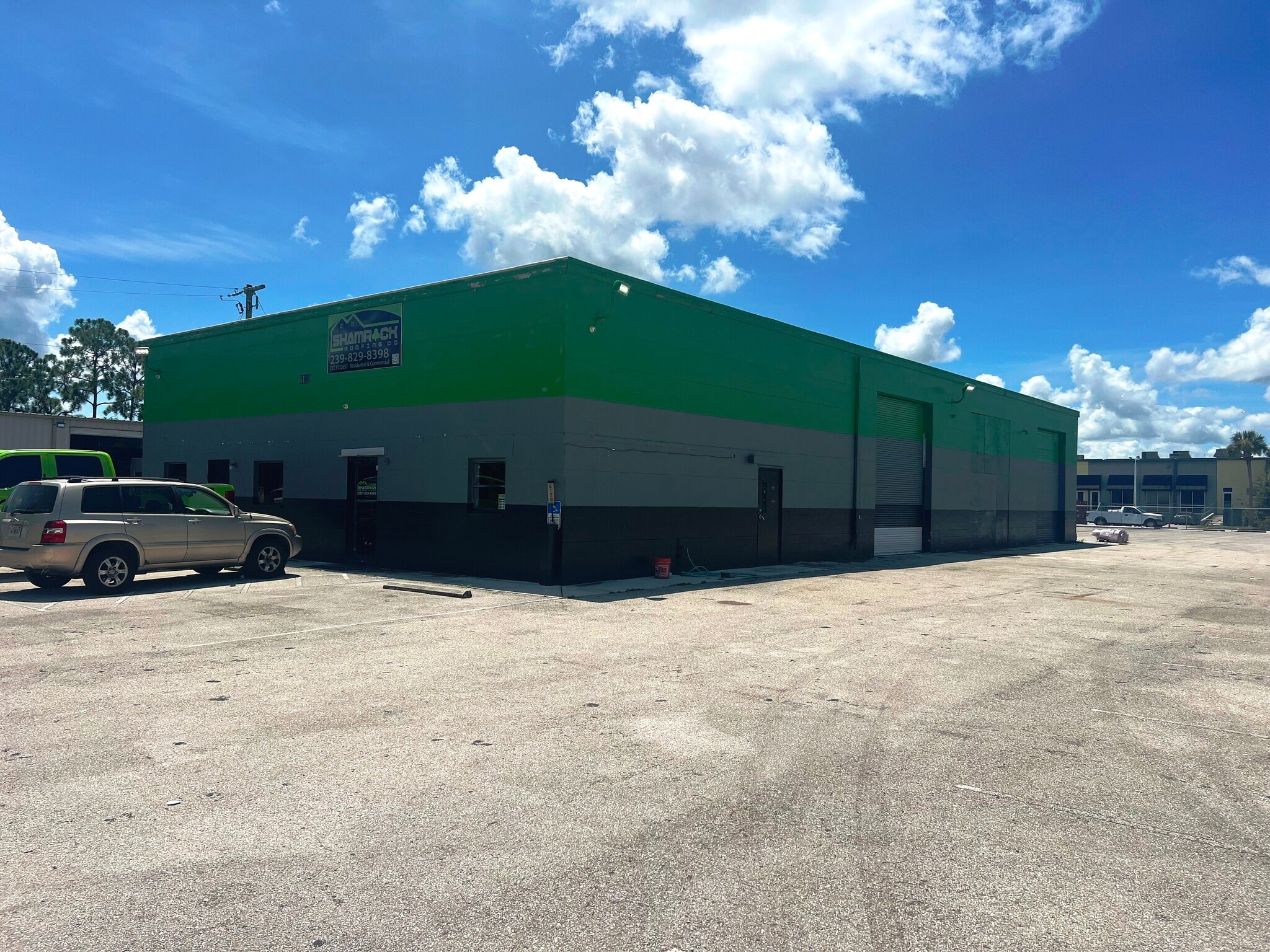 6120 Idlewild St, Fort Myers, FL à louer Photo de l’immeuble– Image 1 sur 9