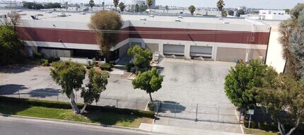 5950 Corvette St, Commerce, CA à louer Photo intérieure– Image 1 sur 1