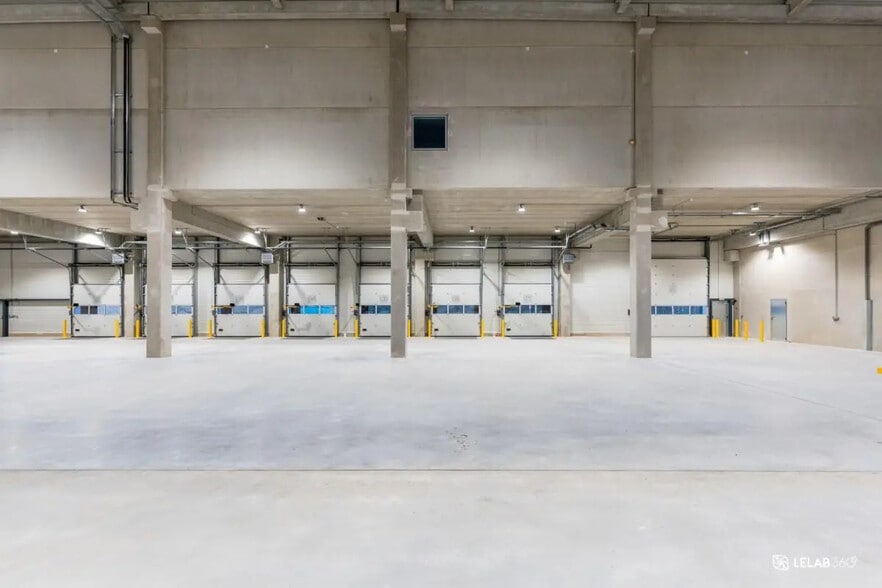 Industriel/Logistique dans Conflans-Sainte-Honorine à louer - Photo intérieure – Image 1 sur 7