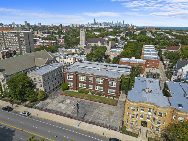 1000 47th St, Chicago, IL à vendre - Photo de l’immeuble – Image 2 sur 10